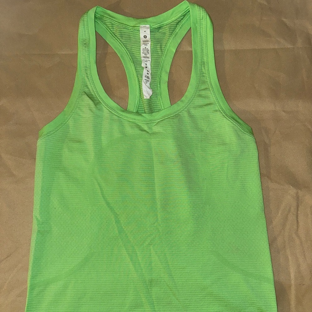 Lululemon Swiftly Tech Tank *Race Length*